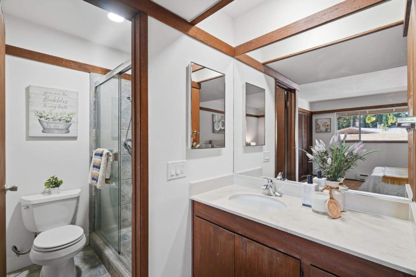 500 West Middlefield Road 41