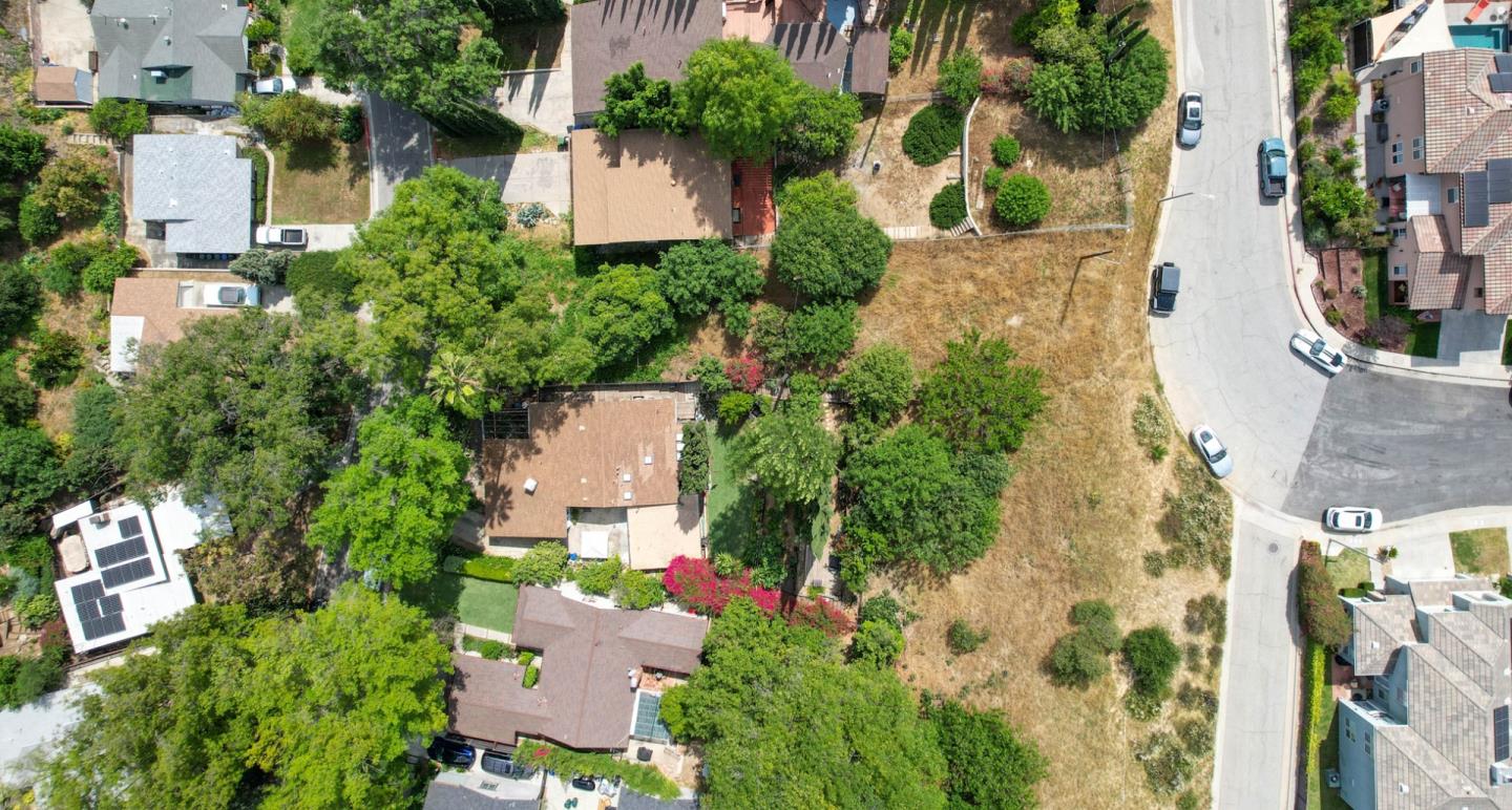 1337 Oak Hill Place