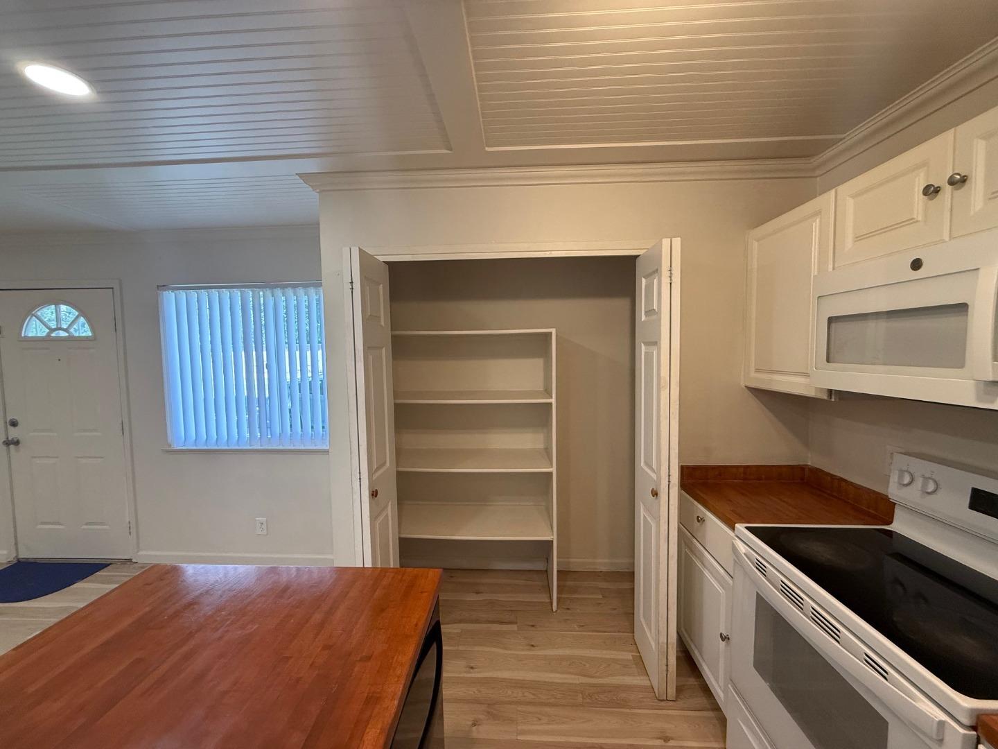 2505 Prescott Road 1