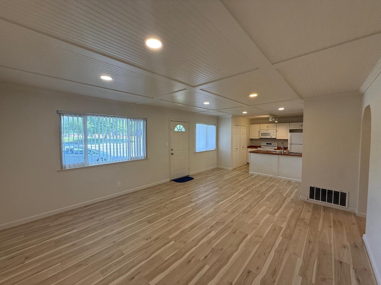 2505 Prescott Road 1