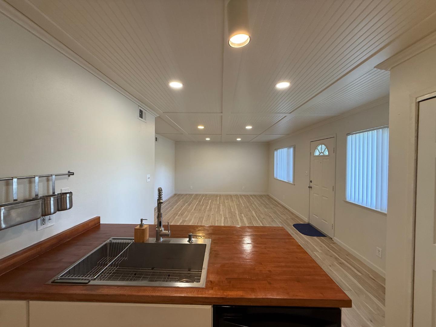 2505 Prescott Road 1