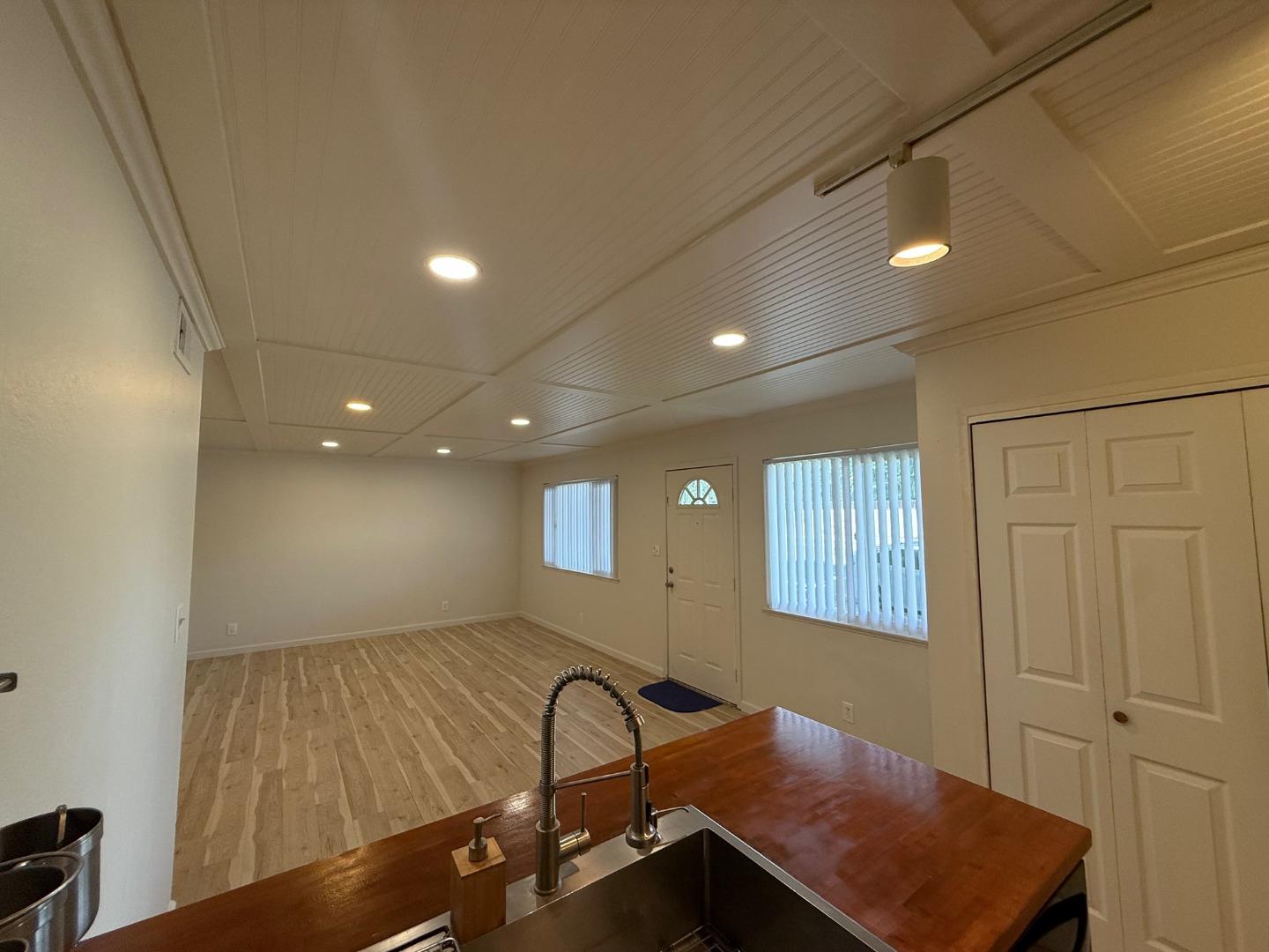 2505 Prescott Road 1