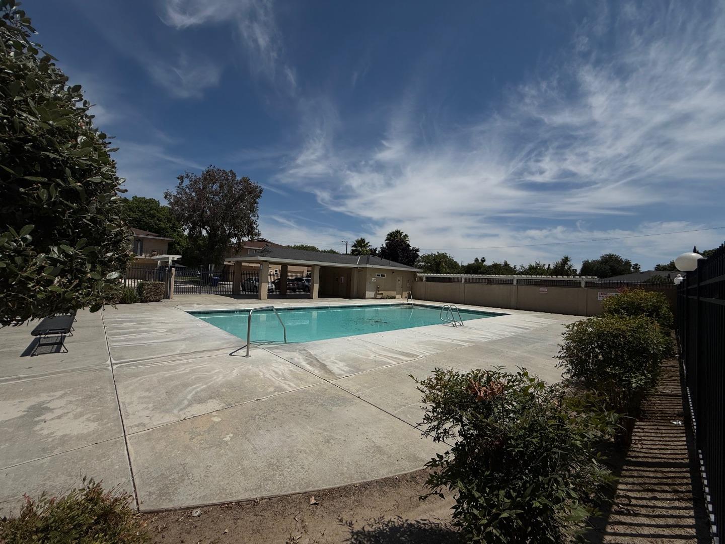 2505 Prescott Road 1