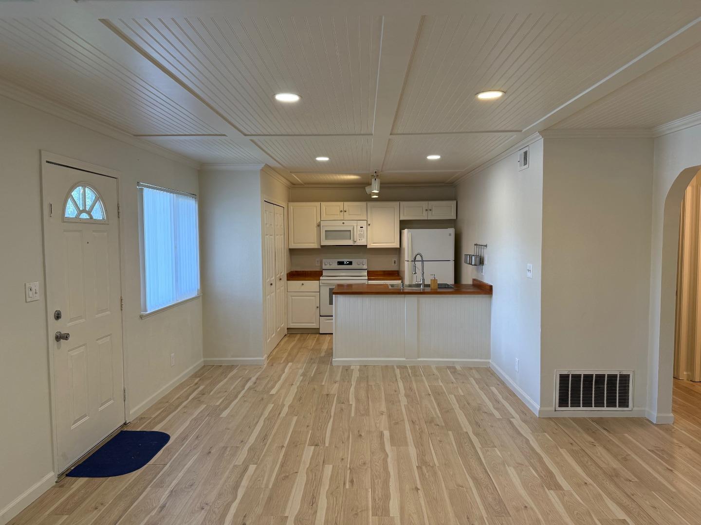 2505 Prescott Road 1