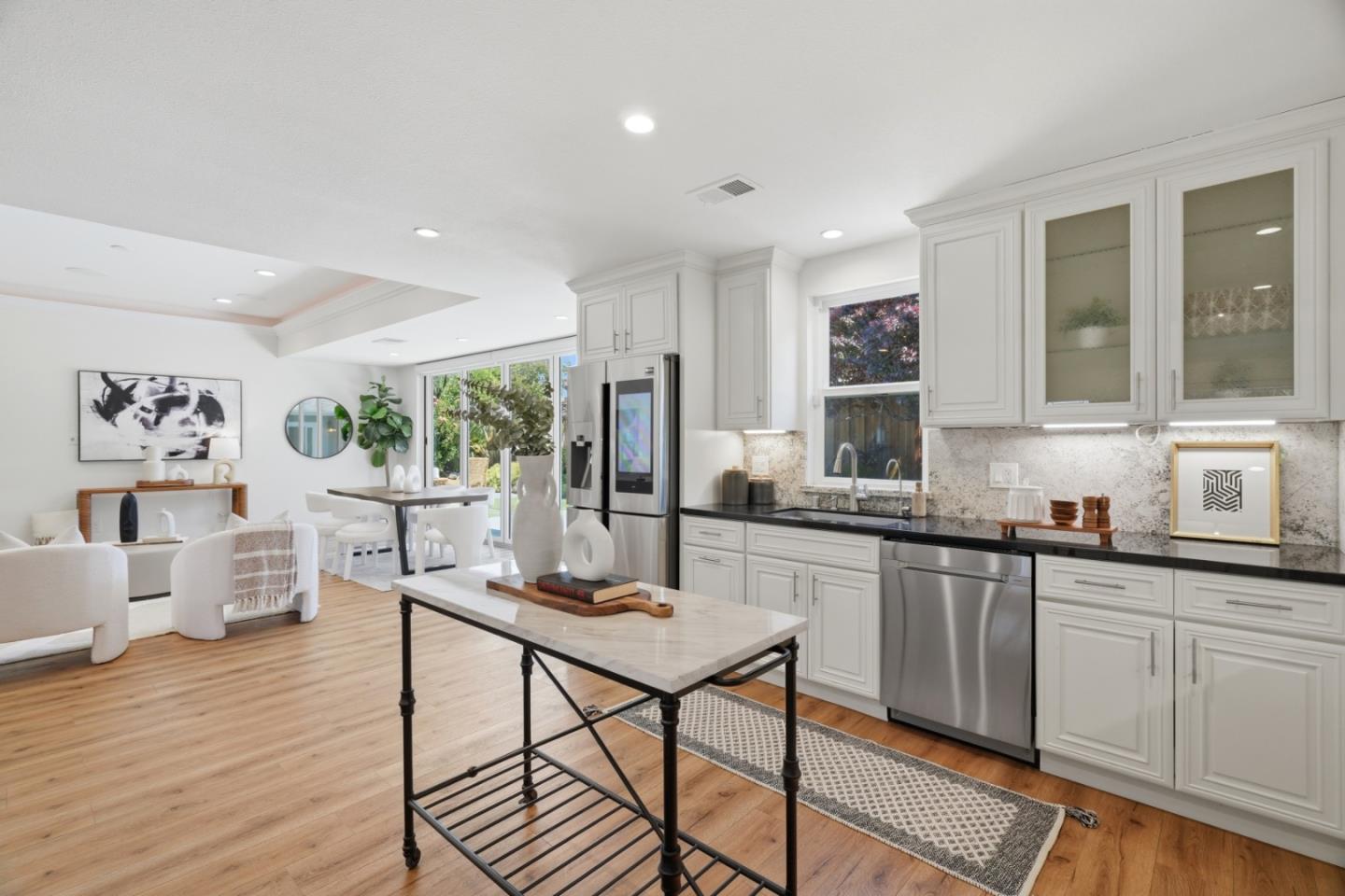 1542 Sawleaf Court