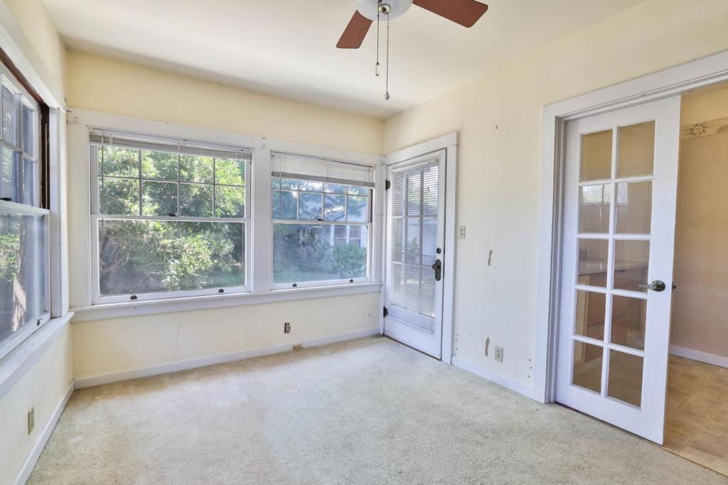 272 S 12th Street