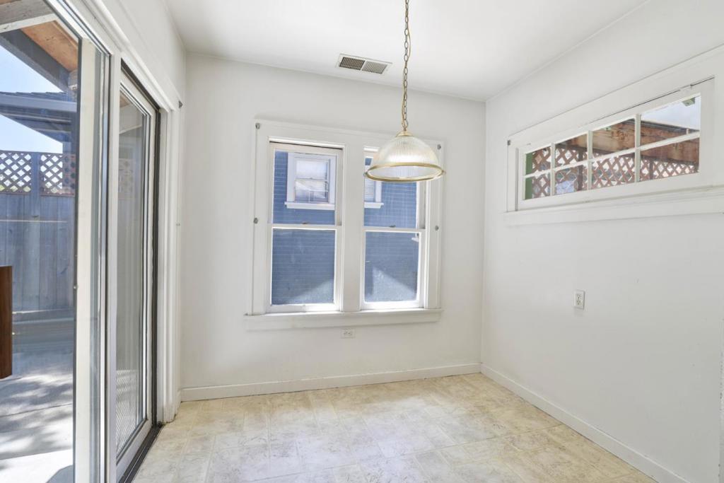 272 S 12th Street