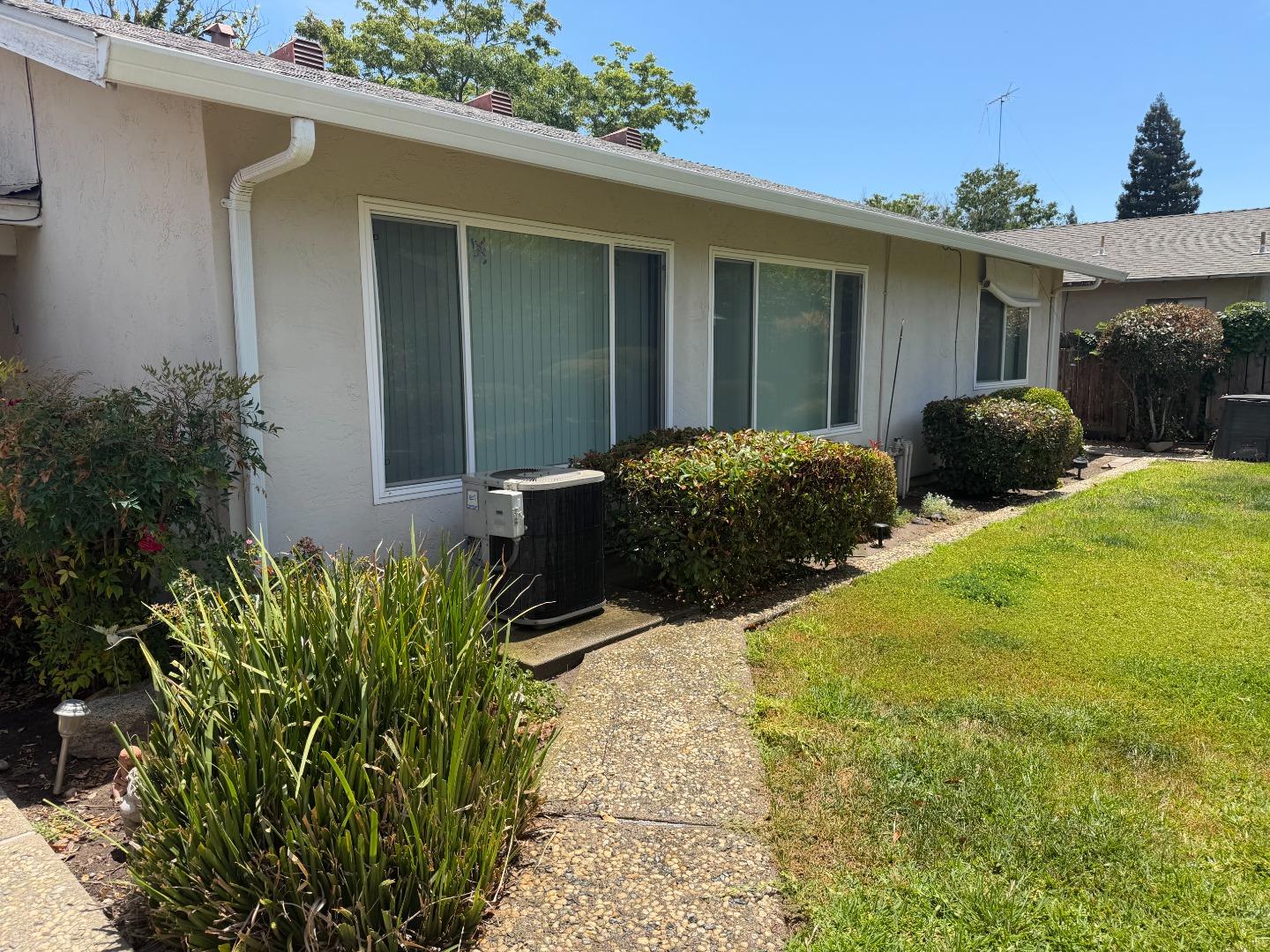 3705 Kona Oak DR