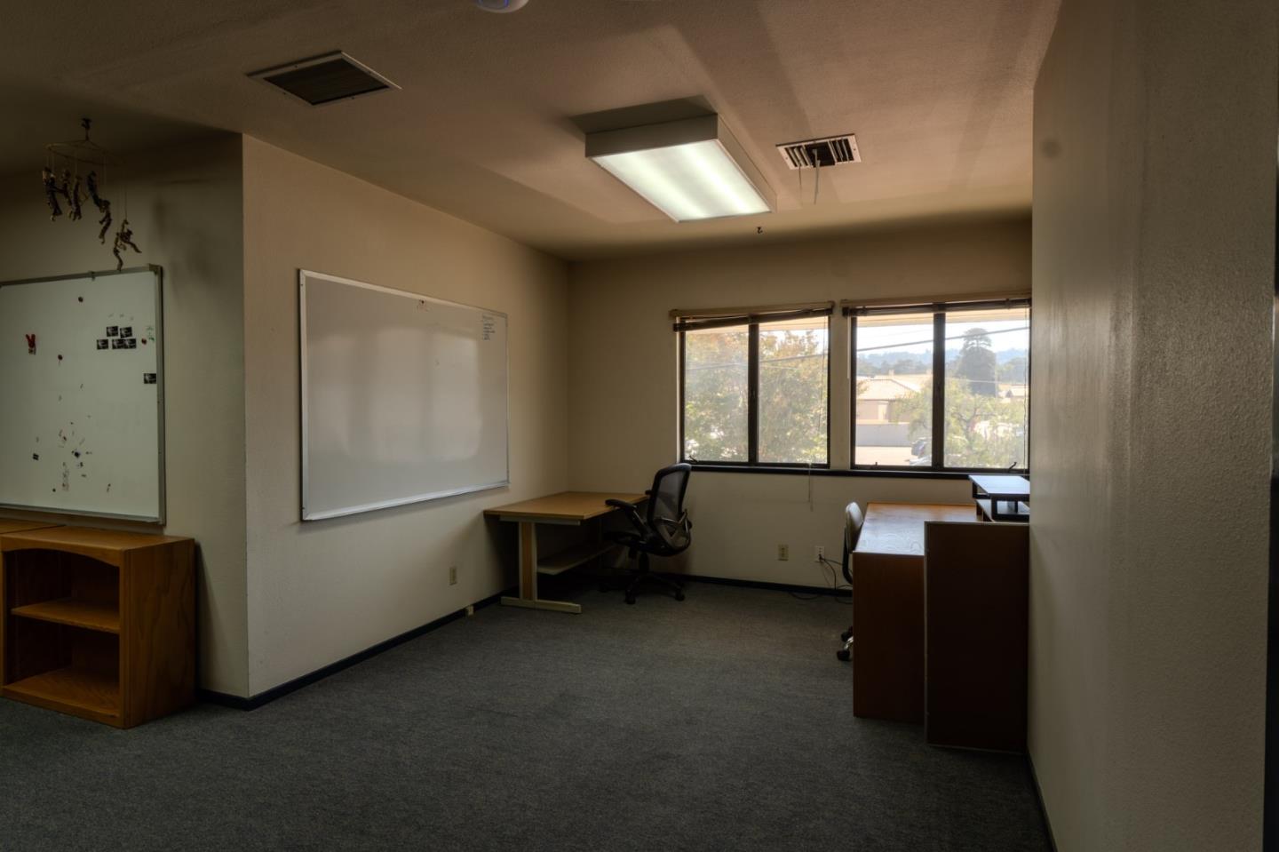 595 Figueroa ST