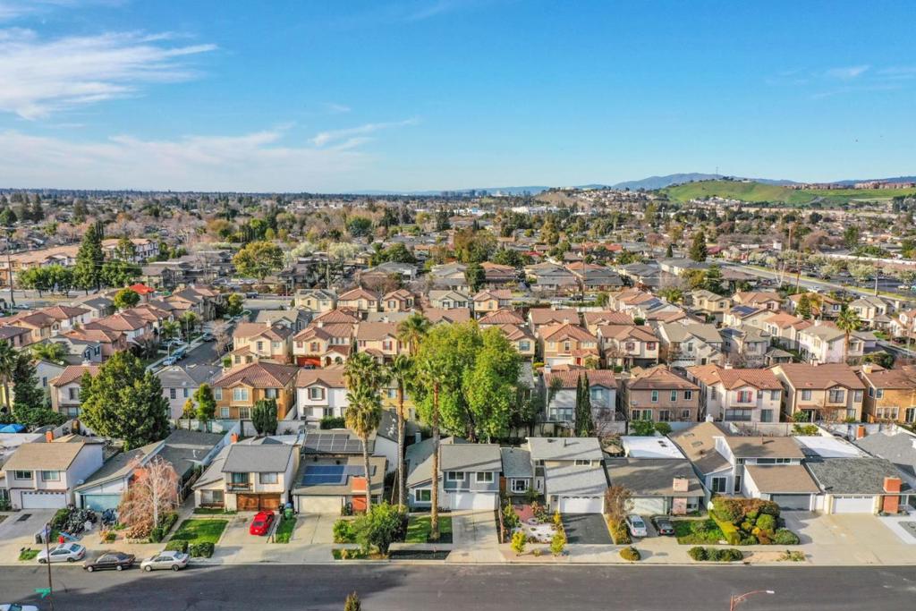 891 Calle De Verde
