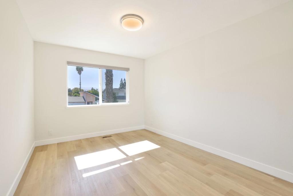 891 Calle De Verde