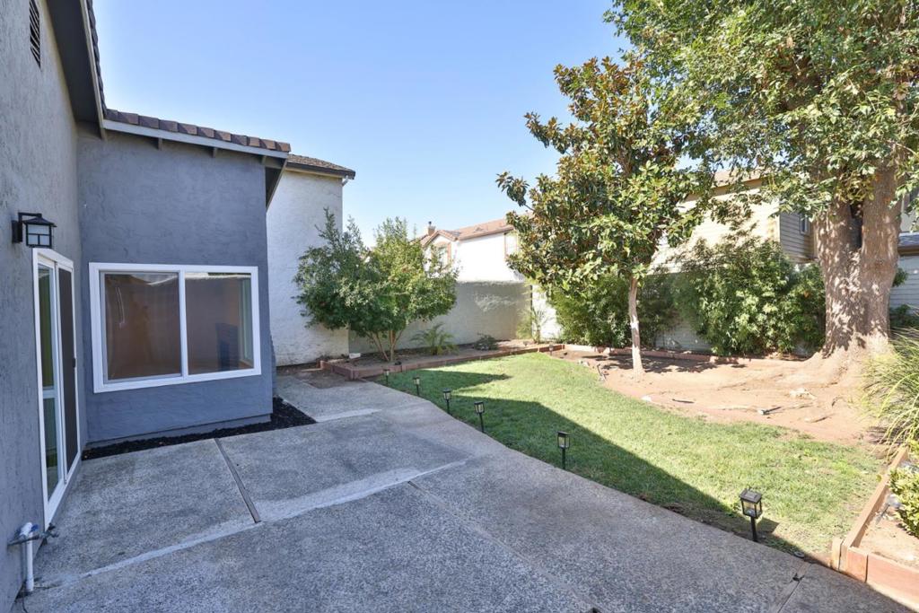 891 Calle De Verde