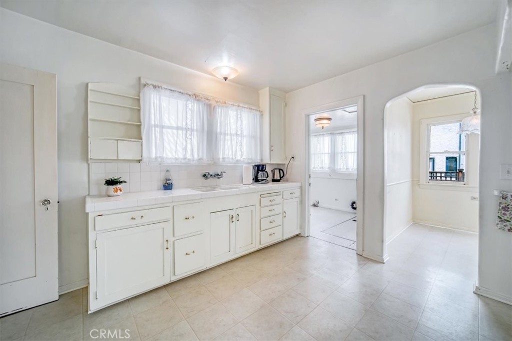 1801 La Paz Road