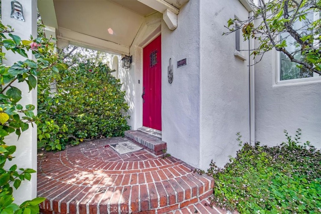 1801 La Paz Road