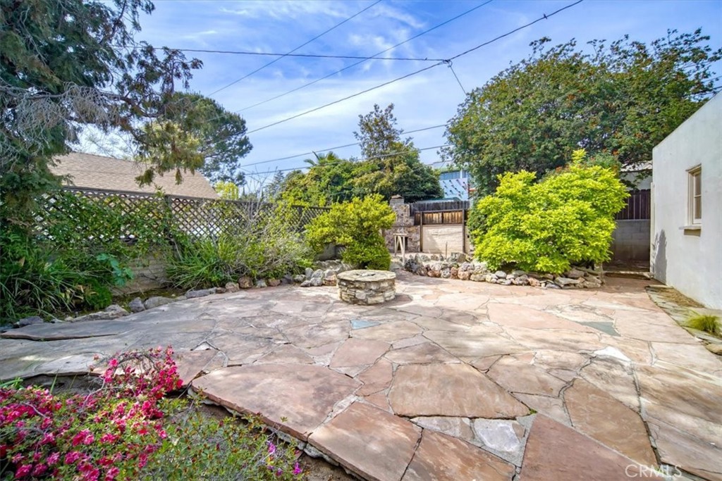 1801 La Paz Road