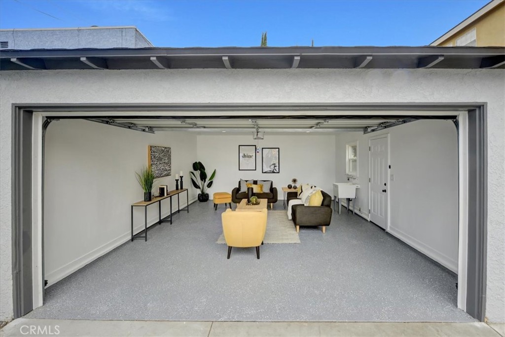 1219 Belmont Avenue