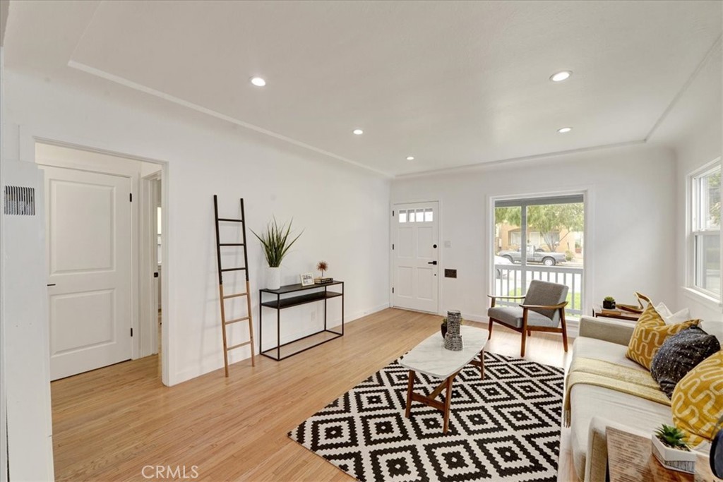 1219 Belmont Avenue