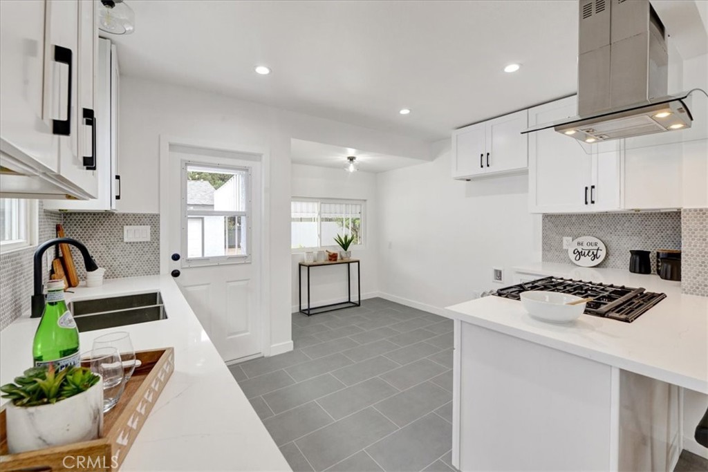 1219 Belmont Avenue