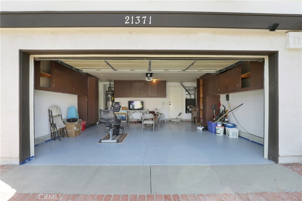 21371 Avenida Manantial