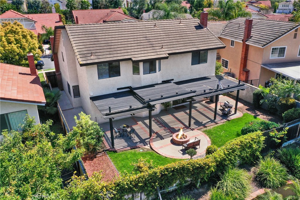 21371 Avenida Manantial