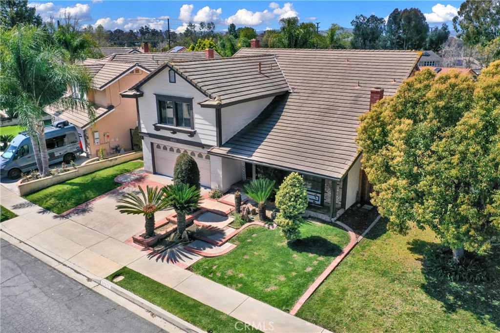 21371 Avenida Manantial