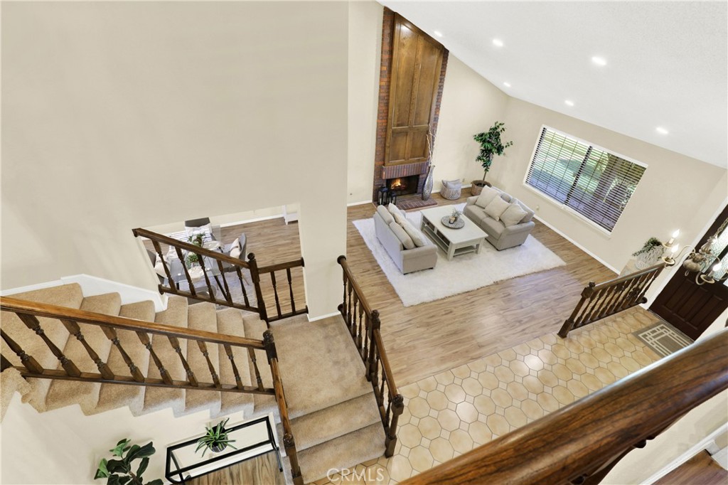 21371 Avenida Manantial