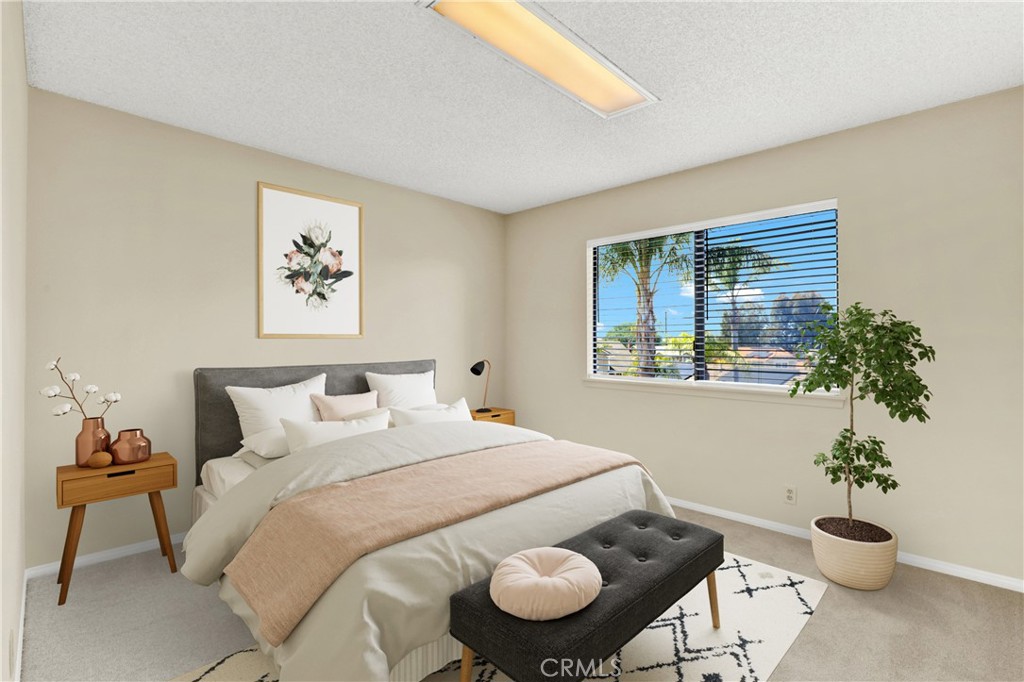 21371 Avenida Manantial