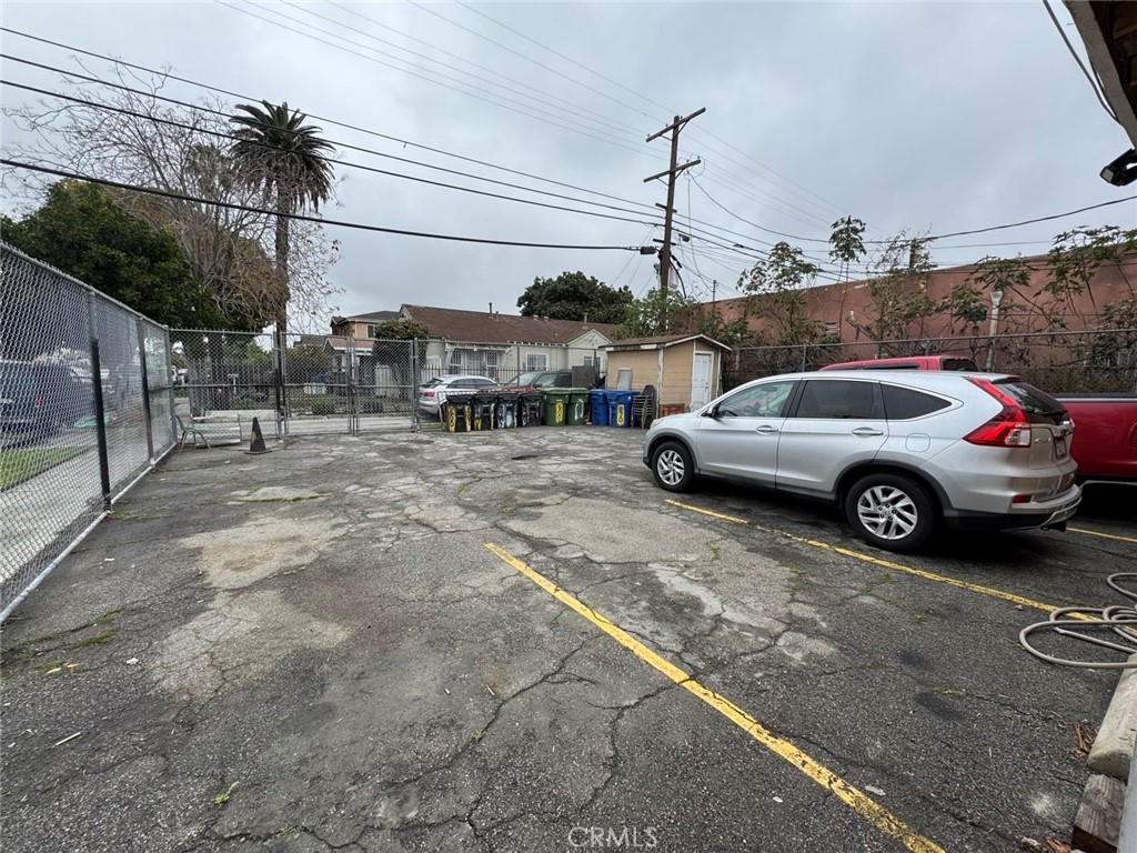 600 E 87th Street