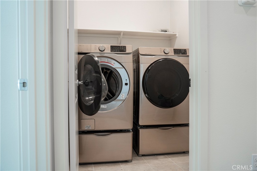 3520 E Peckham Paseo 1