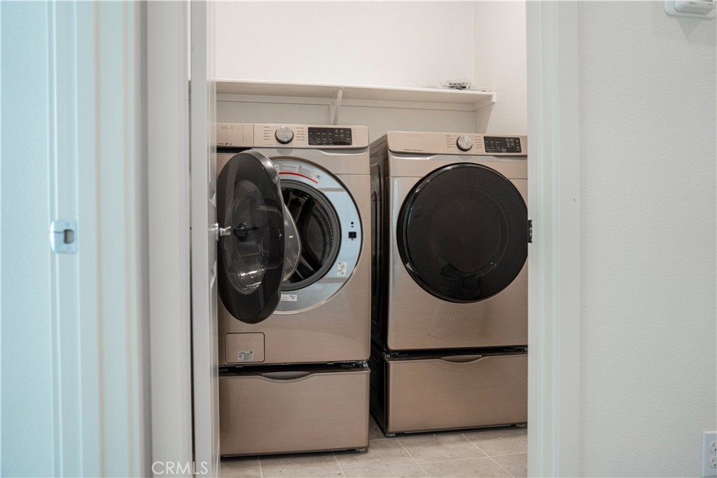 3520 E Peckham Paseo 1