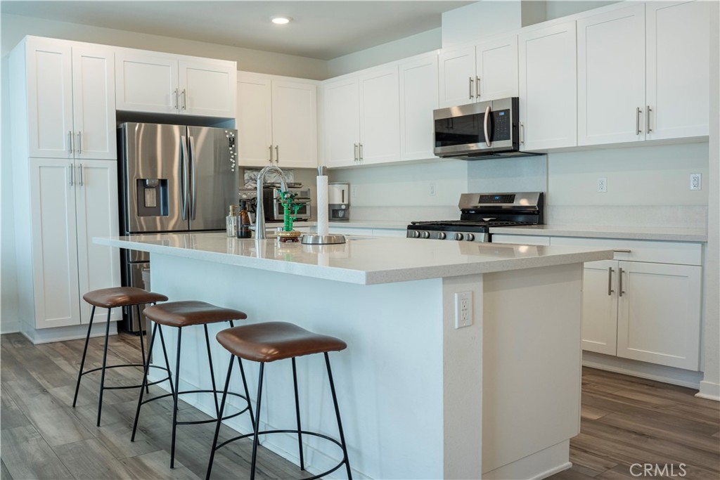 3520 E Peckham Paseo 1