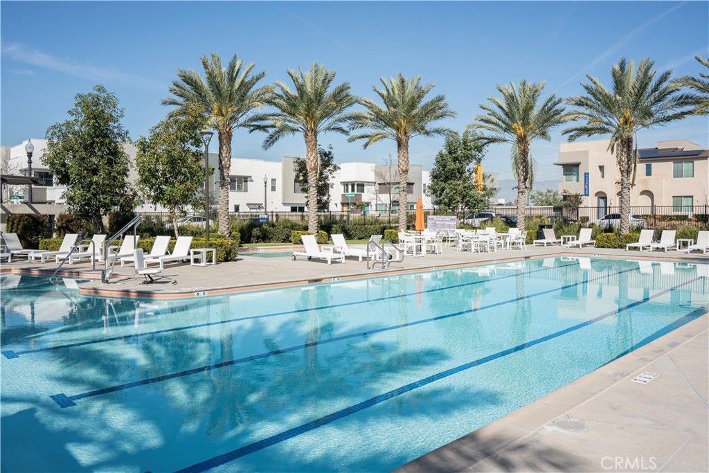 3520 E Peckham Paseo 1