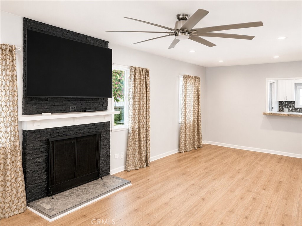 18012 Falda