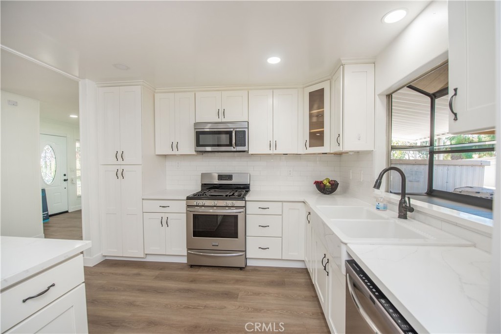 14036 Lake View Drive 143