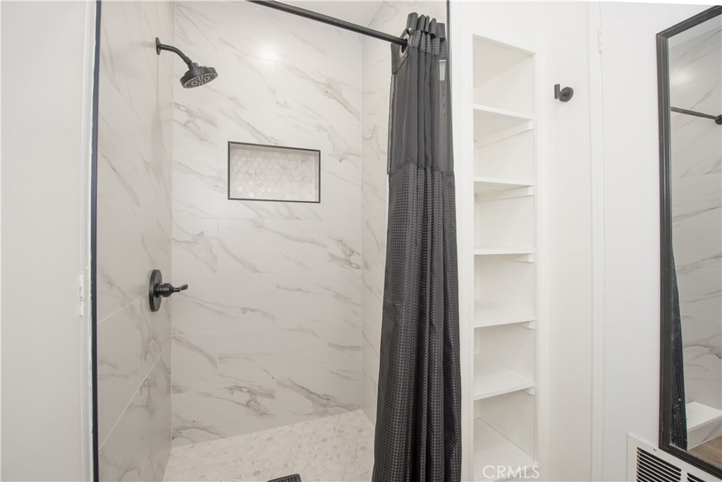 14036 Lake View Drive 143