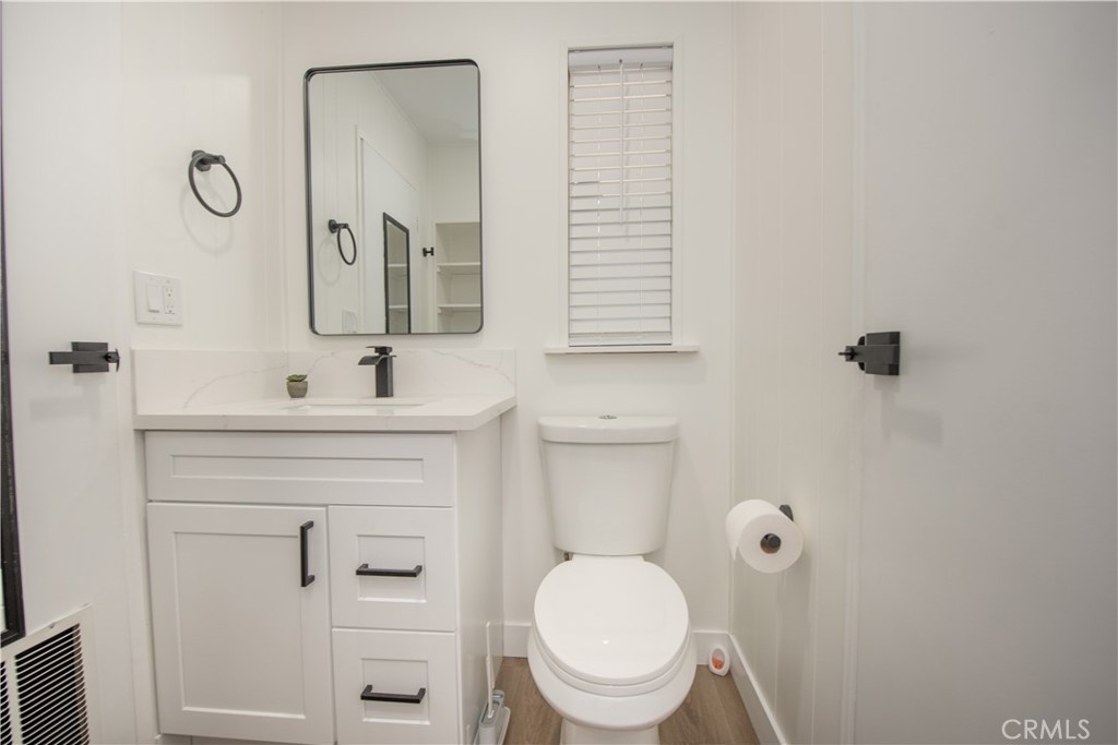 14036 Lake View Drive 143