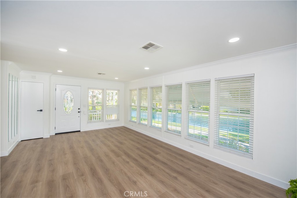 14036 Lake View Drive 143