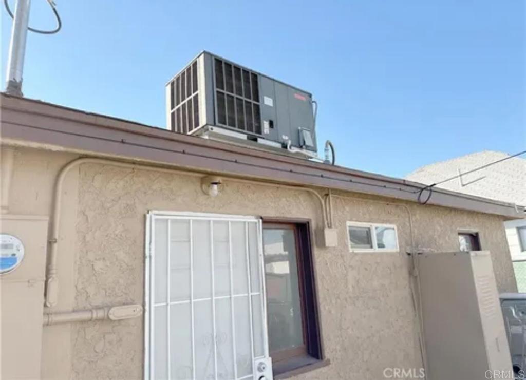 517 Palm Way