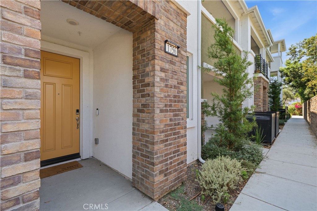 1756 Cayton