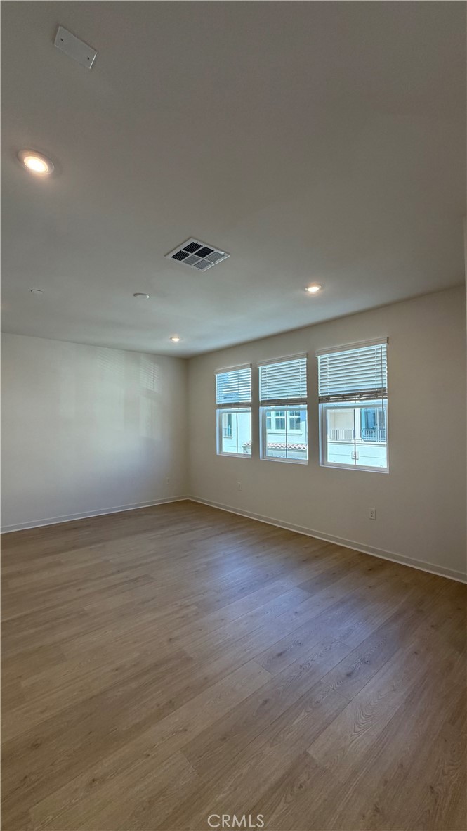 546 Gregory Way