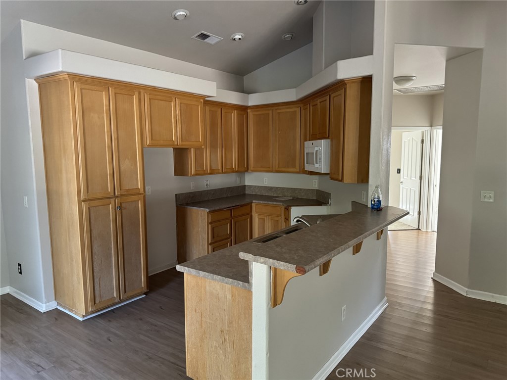 1064 Raven Lane