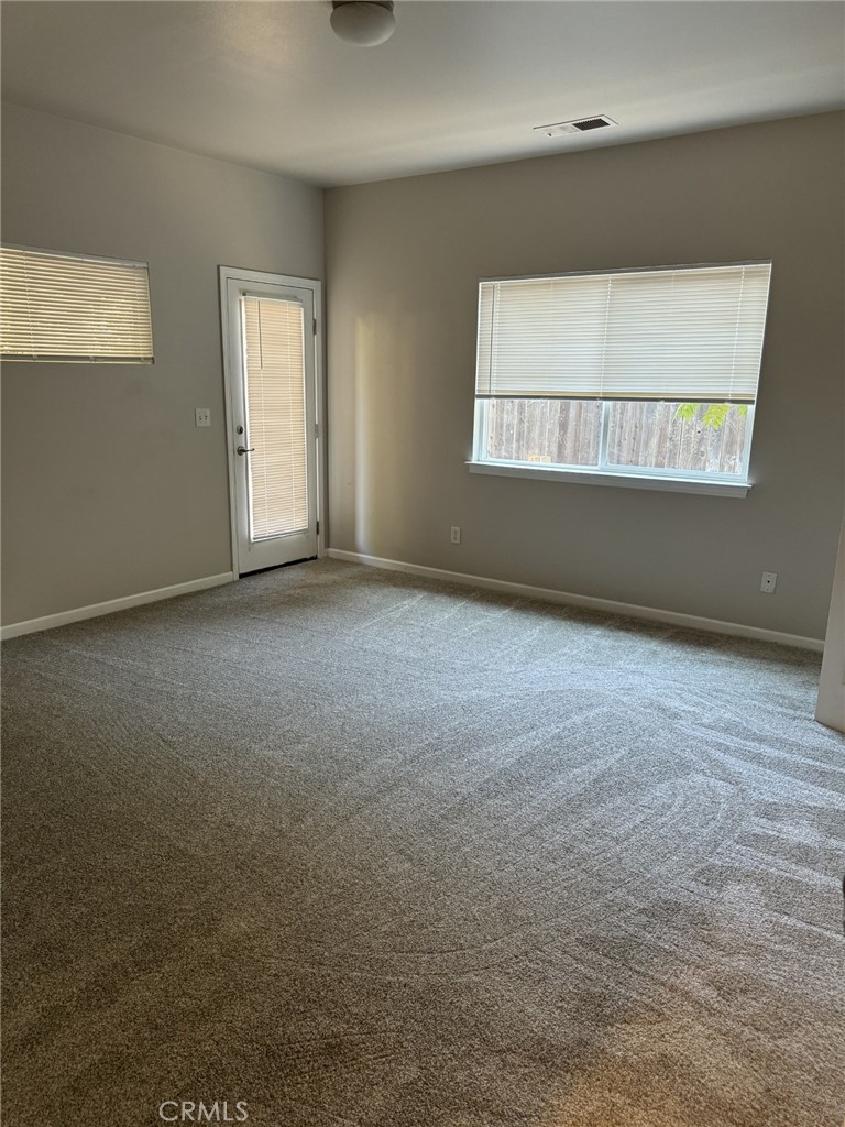 1064 Raven Lane