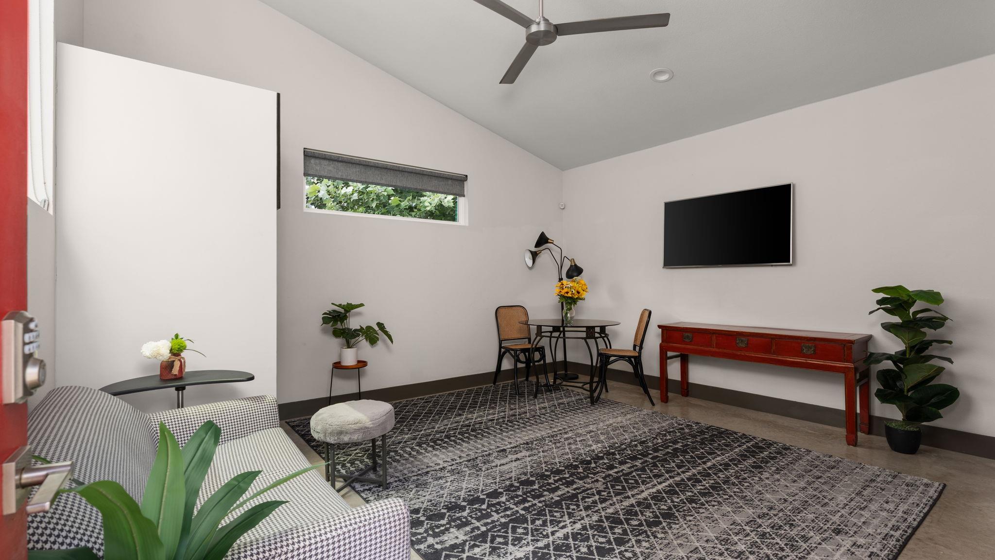 1905 Pennsylvania Ave # B Unit: A & B
