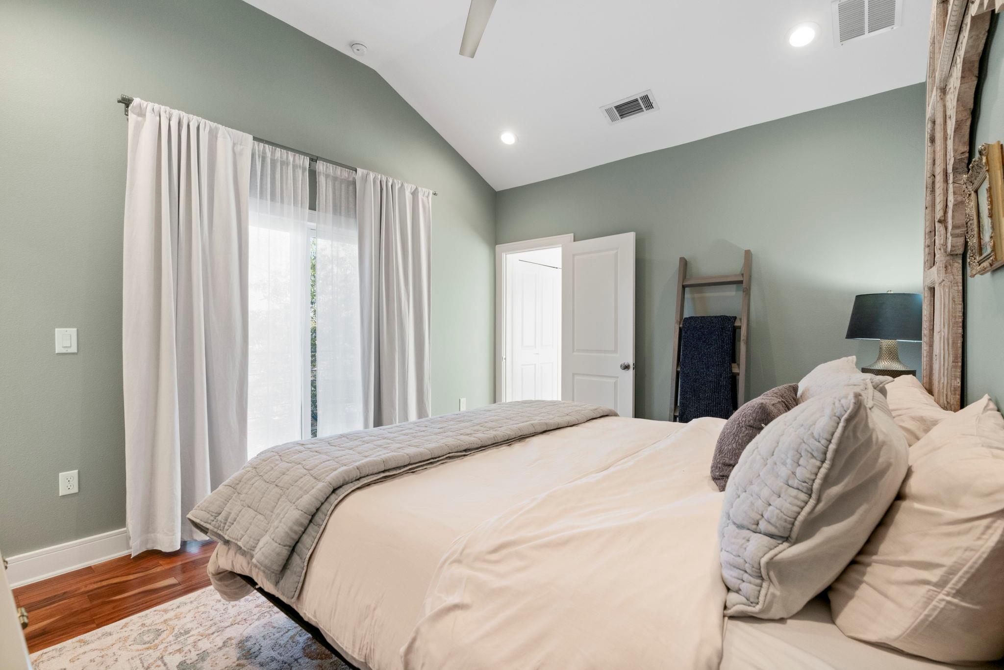 1148 Webberville RD # 6