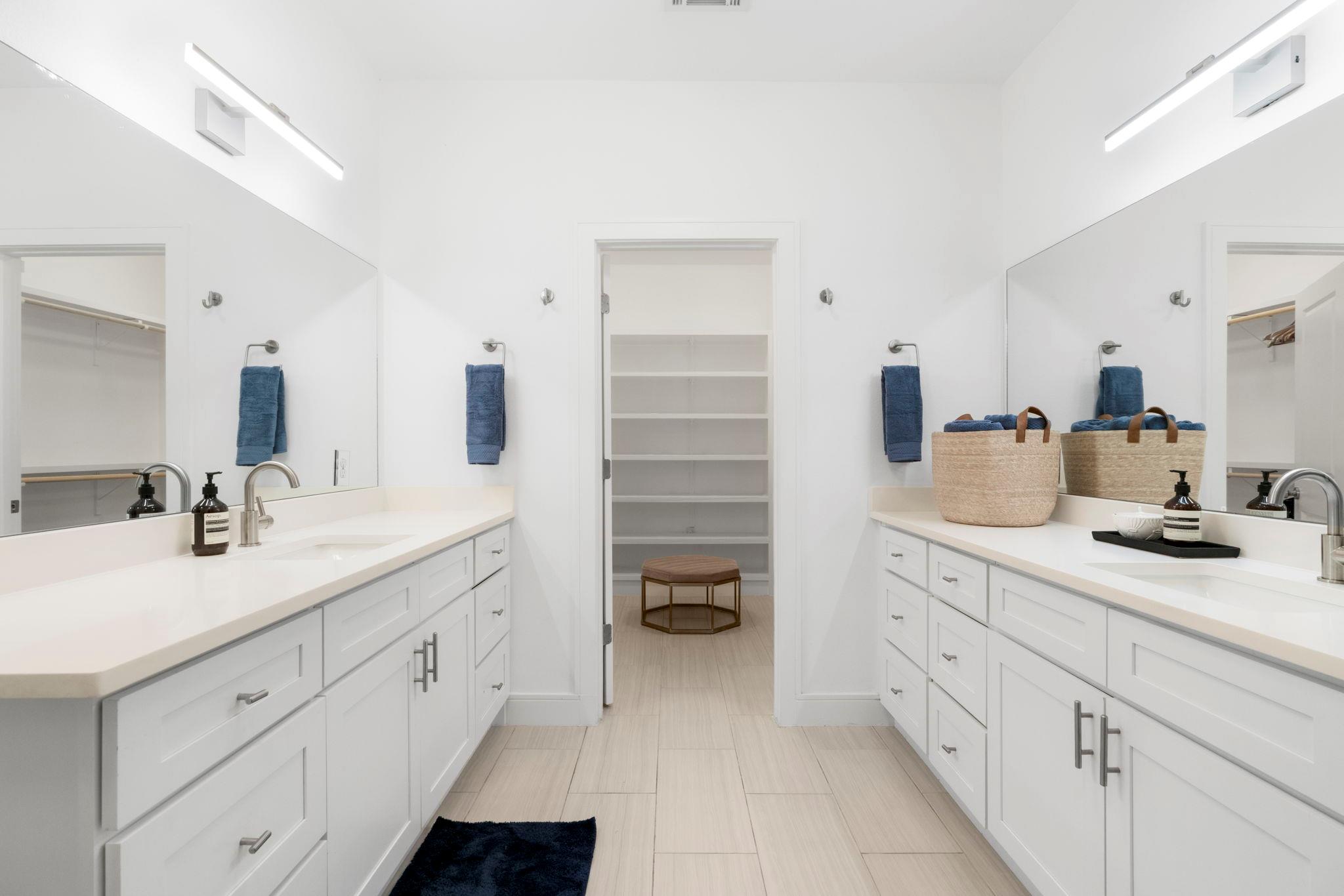 1148 Webberville RD # 6