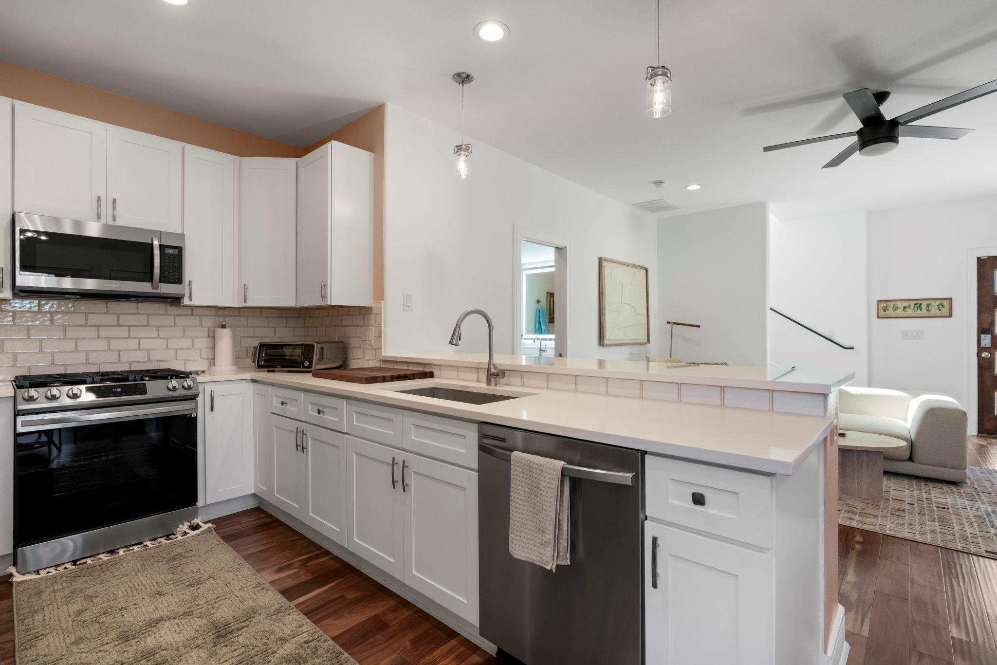 1148 Webberville RD # 6