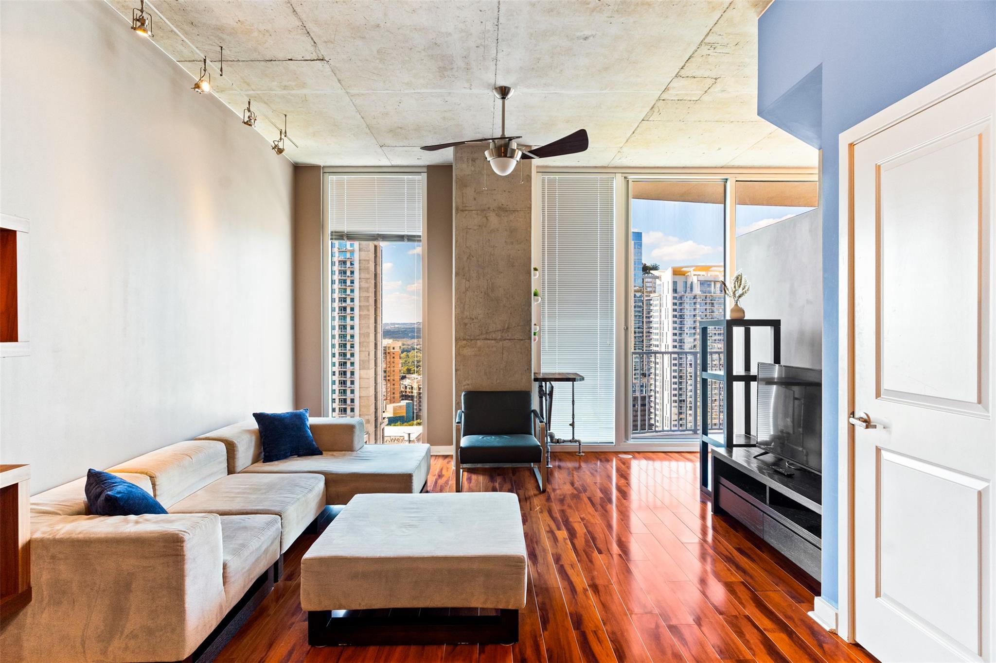 360 Nueces ST # 2006, Austin Unit: 2006