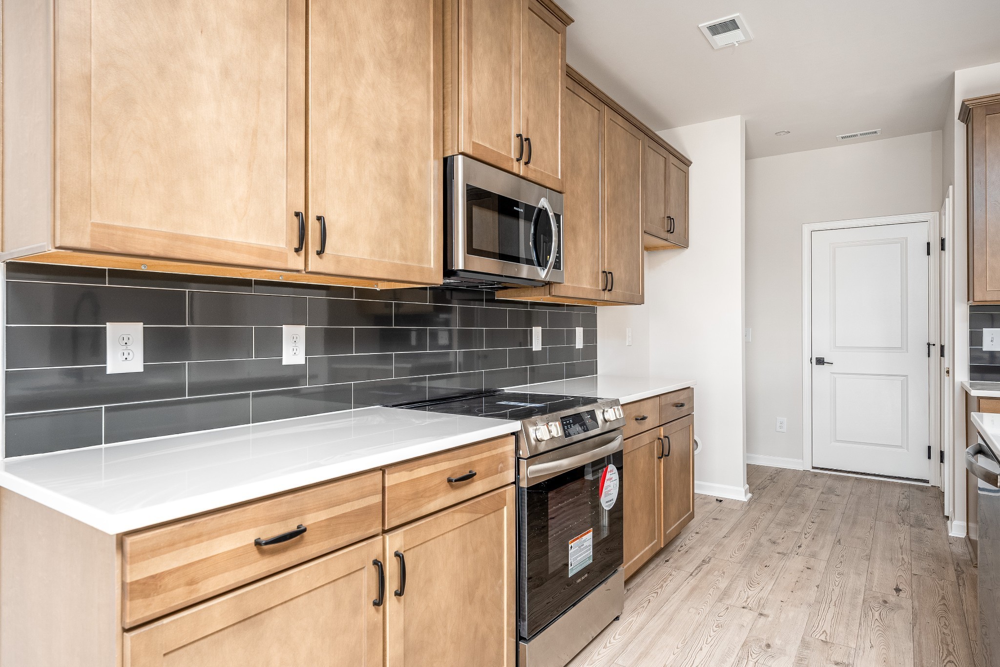 6137 Saxlingham Place