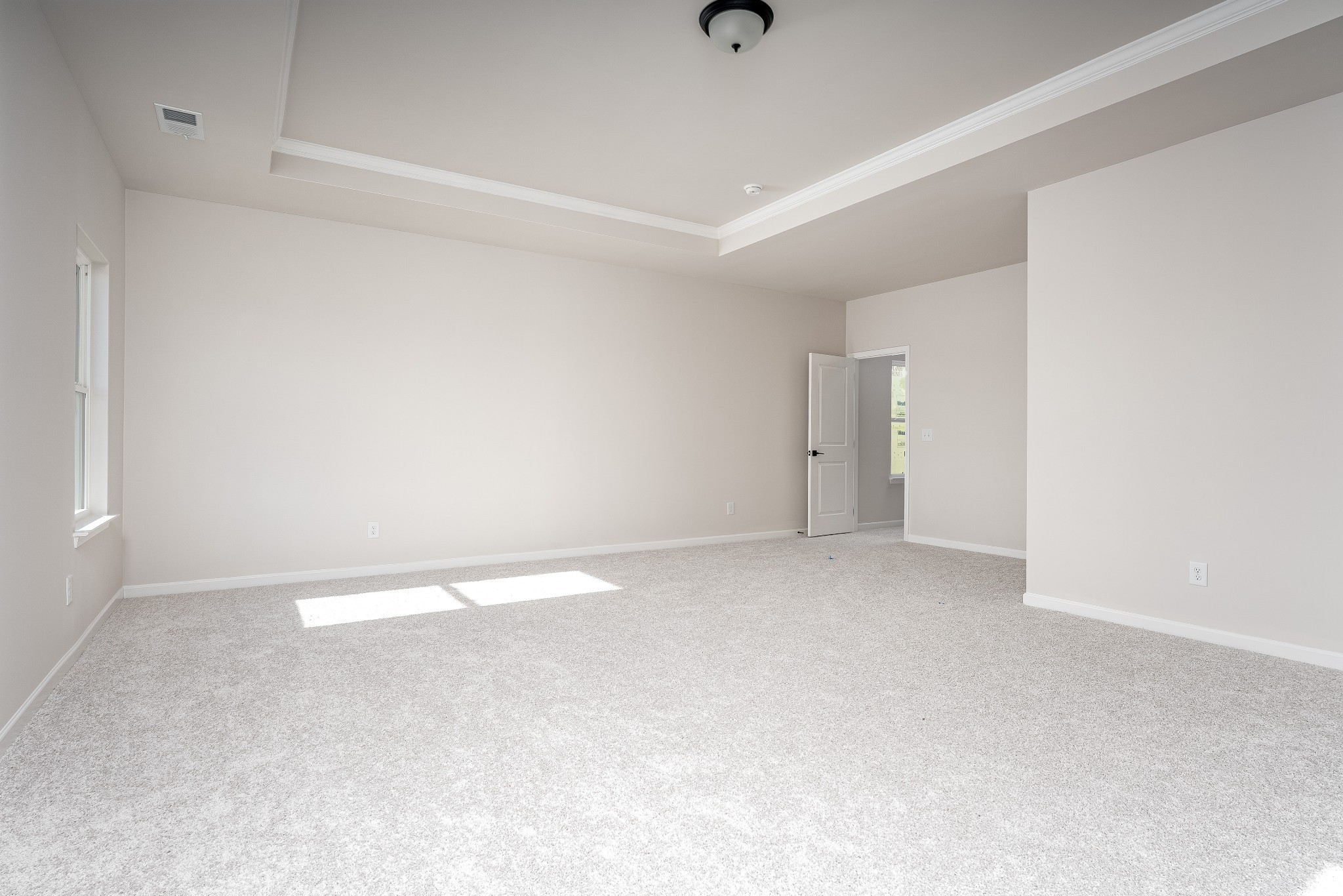 6137 Saxlingham Place