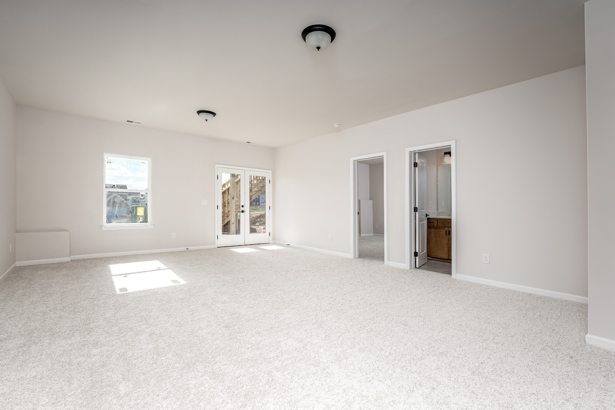 6137 Saxlingham Place